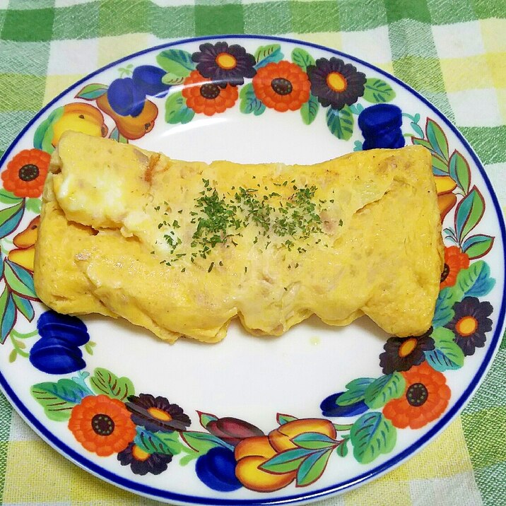 卵焼き器でツナ玉オムレツ